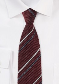 Krawatte weinrot Streifen-Optik
