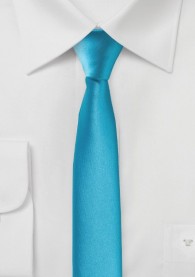 Extra schlanke Krawatte azur