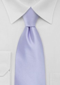 Krawatte in hellviolett