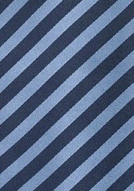 Gestreifte Krawatte blau