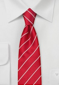 Krawatte in rot schmal