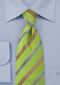 Krawatte zarte Linien edelgrün