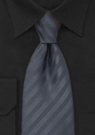 XXL-Krawatte anthrazit einfarbig gestreift