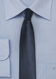 Krawatte schmal geformt unifarben blauschwarz