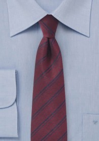 Streifen-Krawatte bordeaux mit Wolle